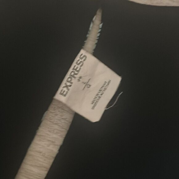 Express top size L preloved EUC 💚 - Picture 3 of 5
